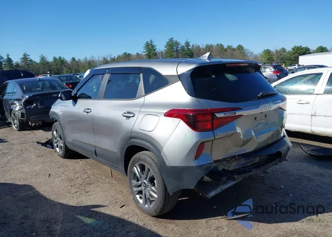 2023 Kia Seltos Lx z USA, uszkodzony, nr VIN KNDEPCAA2P7432665